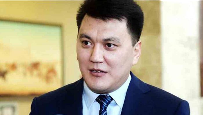 Baıypty ári salmaqty qadam