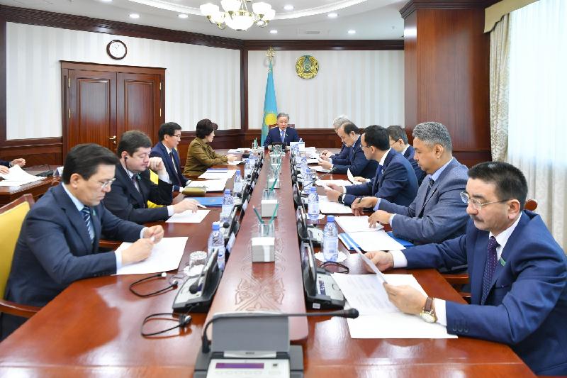 Májilistiń bıýro otyrysy ótti