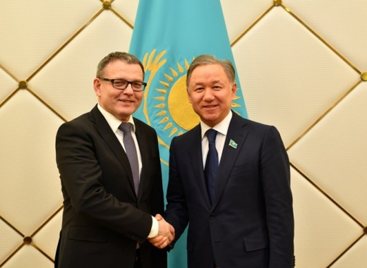 Nyǵmatýlın Chehııa Syrtqy ister mınıstrimen kezdesti