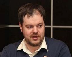 Qazaqstandyq saıasattanýshylar ne deıdi?