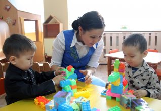 Balabaqsha baǵasy Almatyda arzandap, Astanada qymbattap jatyr