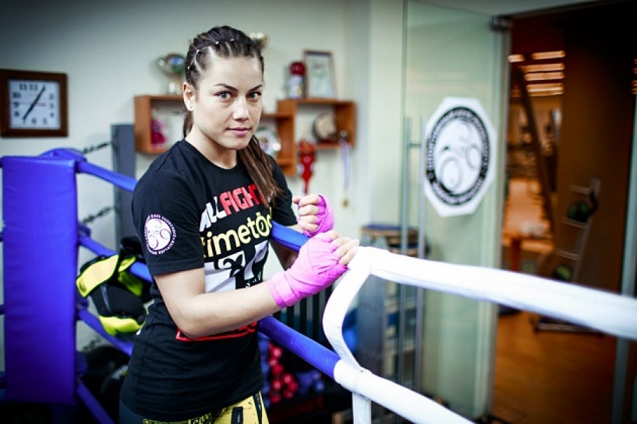 Sháripova WBC International belbeýi úshin jekpe-jek ótkizedi