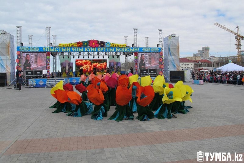 Aqtaýda Naýryz merekesin toılaýǵa 25 kıiz úı tigildi