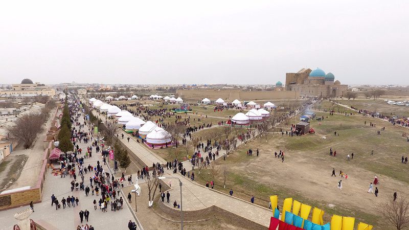 Túrkistandaǵy ulyq toıǵa túrkitildes 23 memleket ókilderi qatysty