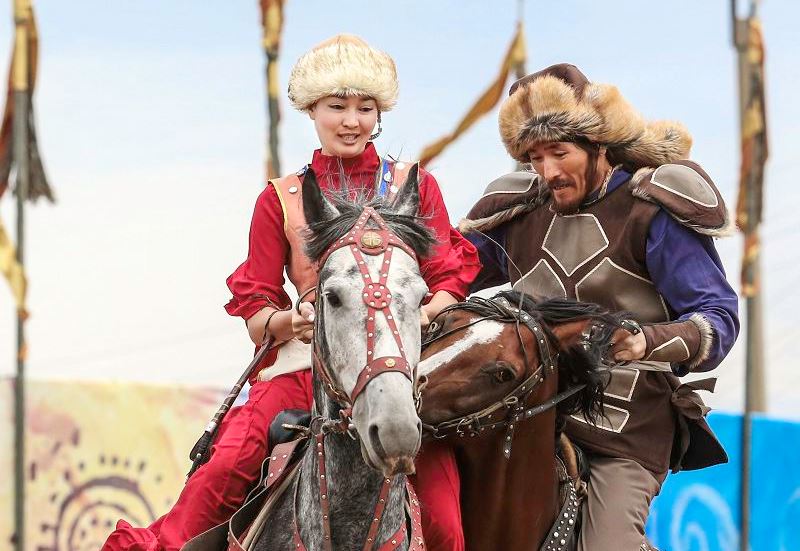 Naýryz naqyshtary (foto)