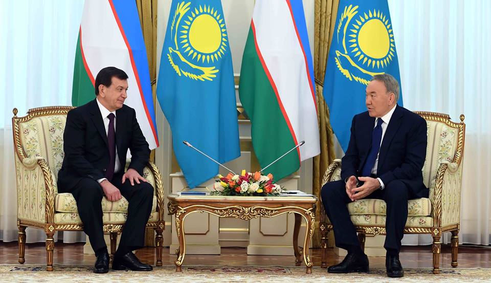 О́zbekstannyń jańa basshylyǵy barlyq kedergilerdi alyp tastady - Elbasy