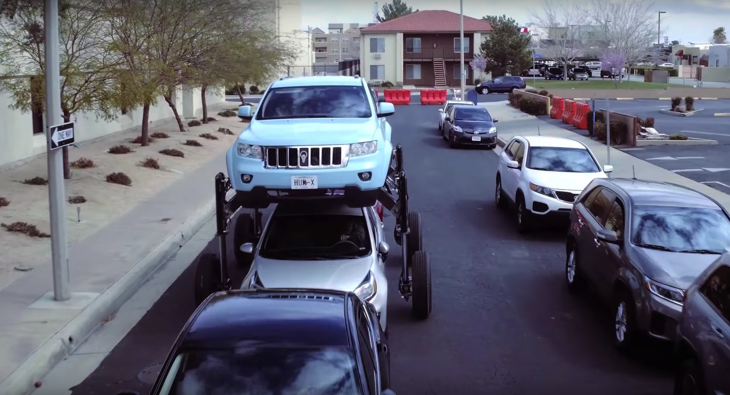 AQSh-ta erekshe kólik qurastyryldy (vıdeo)