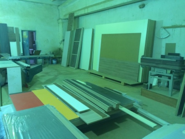 Atyraýlyq arý jıhaz shyǵarýmen aınalysady