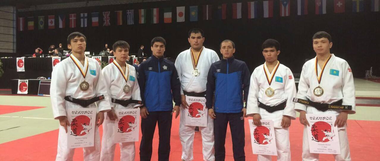 Qazaqstandyq dzıýdoshylar halyqaralyq týrnırde 5 medal aldy 