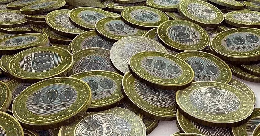 Munaıdyń qymbattaýyna qaramastan dollardyń baǵamy kóterilýde