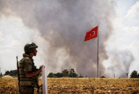 Túrkııa Sırııadaǵy "Evfrat qorǵany" áskerı operasııasyn toqtatty