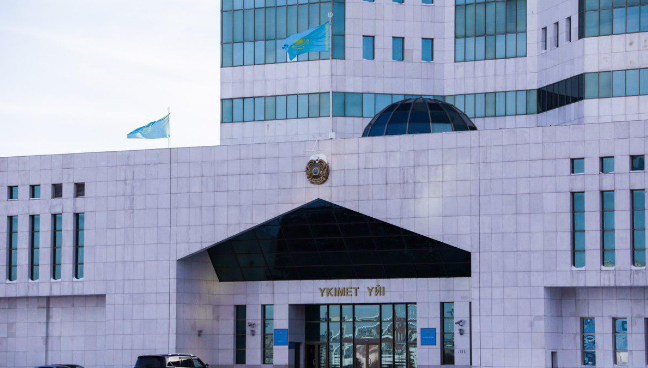 Úkimet 2025 jylǵa deıingi damý strategııasyn talqylaýda