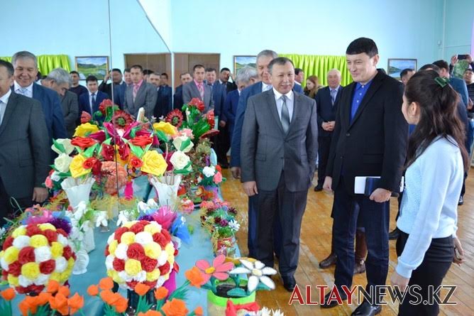 Tór Altaıda týrızmdi qalaı damytamyz?