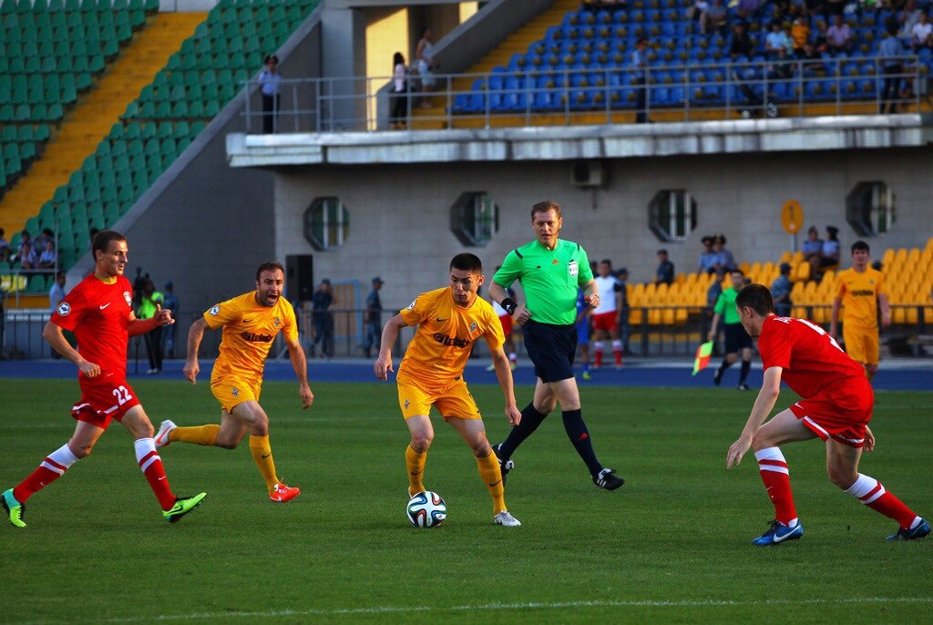 Top basynda taıtalas