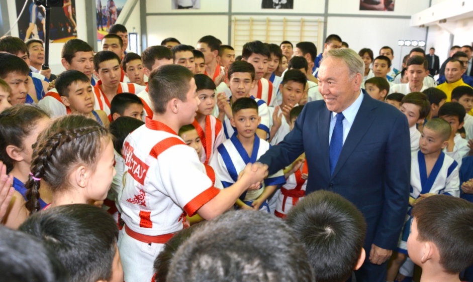 Nazarbaev Mańǵystaýdyń sportshy jastarymen kezdesti