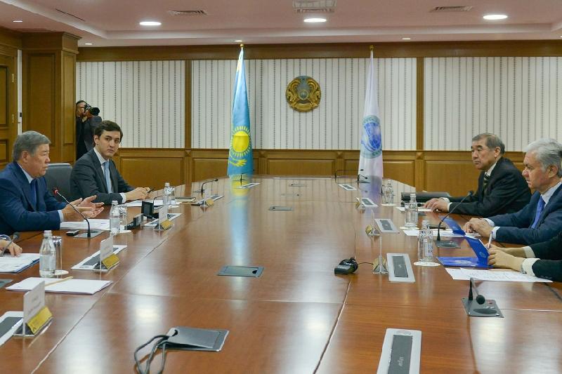 Ahmetjan Esimov Shanhaı Yntymaqtastyq Uıymynyń Bas hatshysymen kezdesti