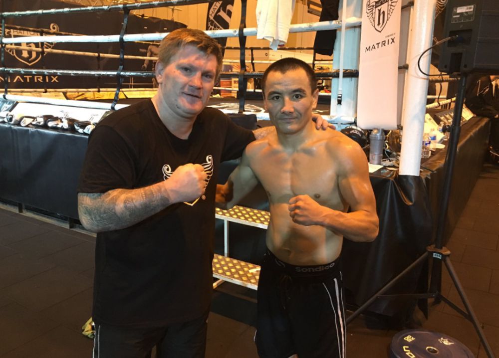 ​Jaqııanov týra men sııaqty – Rıkkı Hatton