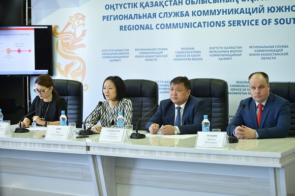 Dúnıejúzilik bank Qazaqstan jastaryna 20 mln dollar grant bóledi