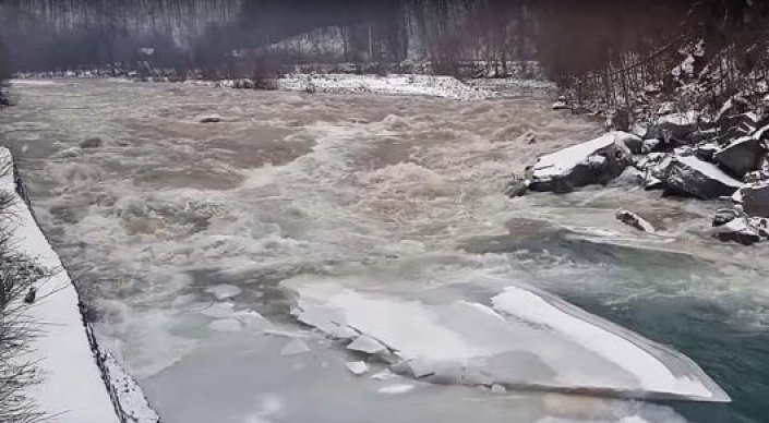 Elimizdiń 7 oblysynda sý tasqynyna baılanysty eskertý jarııalandy