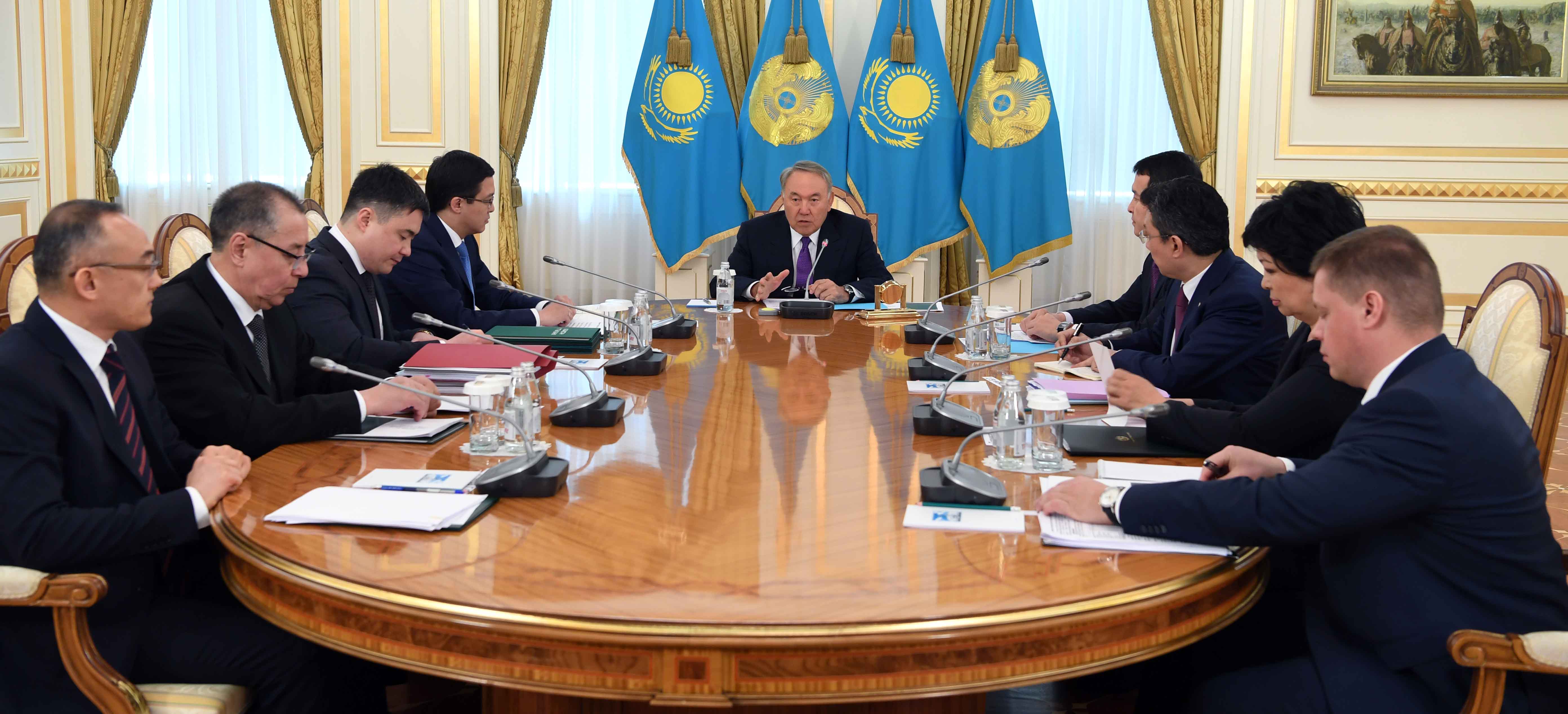 Elbasy azamattardyń qarjylyq jaýapkershiligin arttyrý mańyzdylyǵyn atap ótti