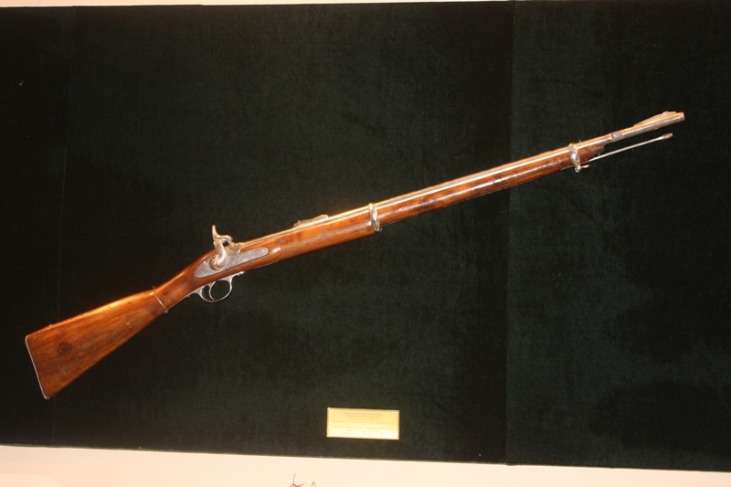 ​Rýdnyıda turǵyndar ishki ister departamentine 13 qarý tapsyrdy 