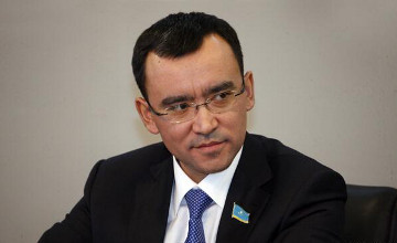 Latyn álipbıine kóshý – durys qadam