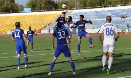 Aspannan gol jaýǵan týr