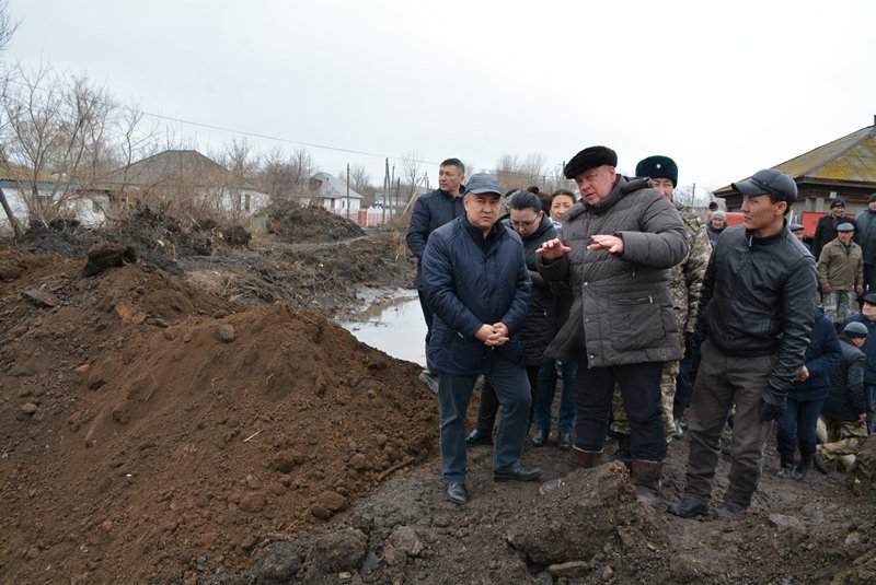 Aqmola oblysynyń ákimi shuǵyl túrde Atbasar qalasyna bardy