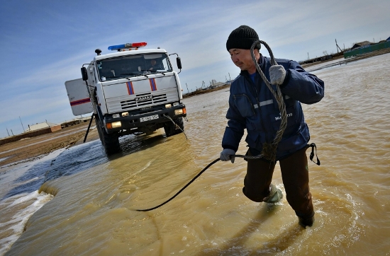 SQO: Razgýlnoe aýyly turǵyndary evakýasııalandy
