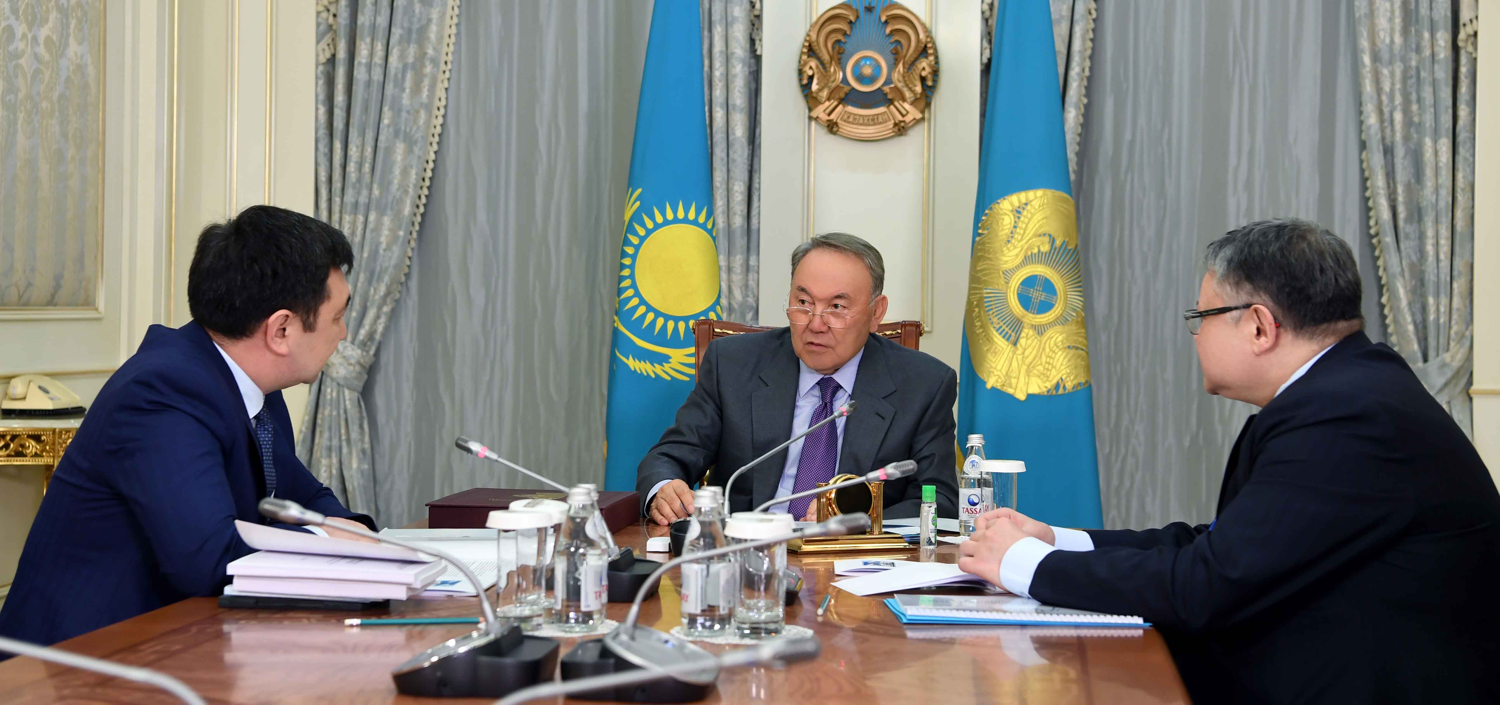 Elbasy Halyqaralyq Túrki akademııasynyń prezıdenti Darhan Qydyrálini qabyldady