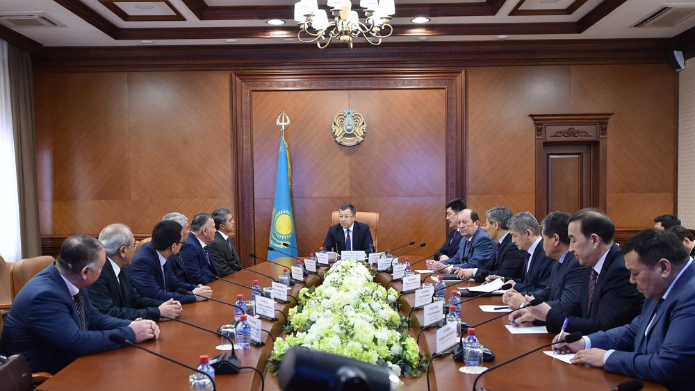 Aldaǵy maqsattar aıqyndaldy