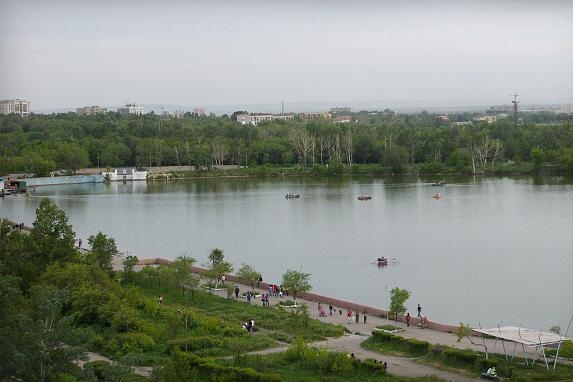 Qaraǵandy ortalyq saıabaǵyn abattandyrý jumystary bastaldy