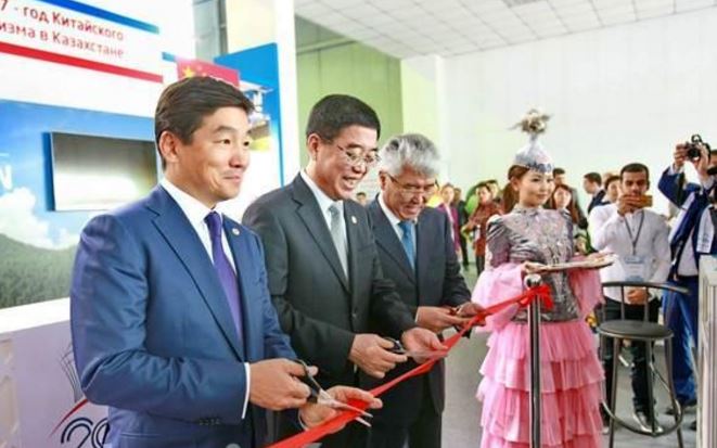 Elimizdegi Qytaıdyń týrızm jyly Almatyda bastaldy