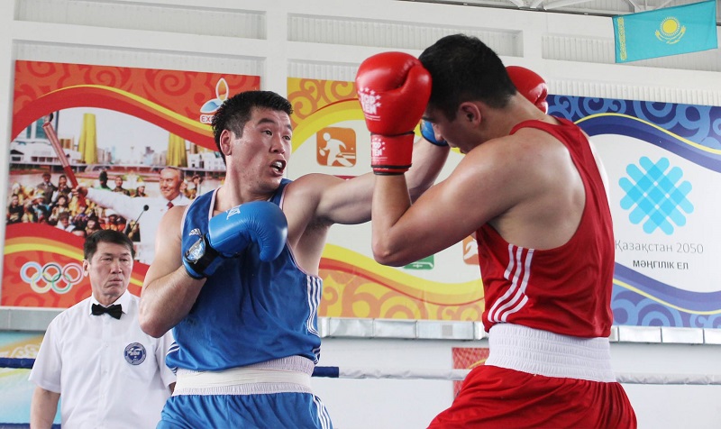 Shymkentte ​Ábdisalan atynda boks týrnıri ótti 