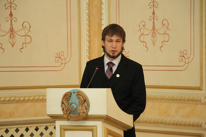 Qundylyqtaryn qasterlegen memlekettiń mereıi ústem