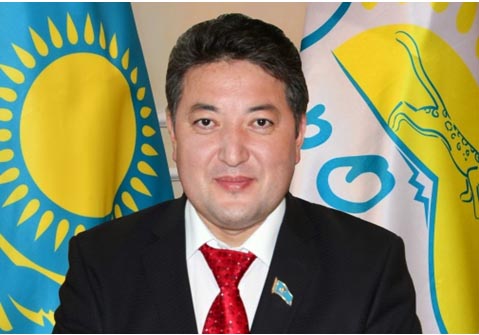 Bilimdi ult qana tabysqa jetedi