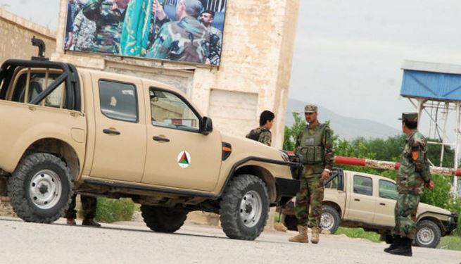 Aýǵanstanda lańkesterdiń shabýylynan 70 adam qaza tapty