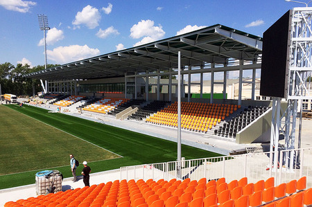 Qostanaıda stadıonnyń jóndeý jumysyna 1 mıllıard teńge bólindi