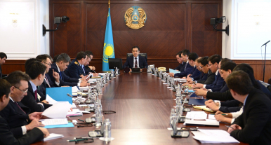 Prezıdent Joldaýyn iske asyrý jónindegi keńes