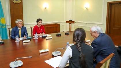 Gúlshara Ábdiqalyqova «La Skala» bas dırektorymen kezdesti