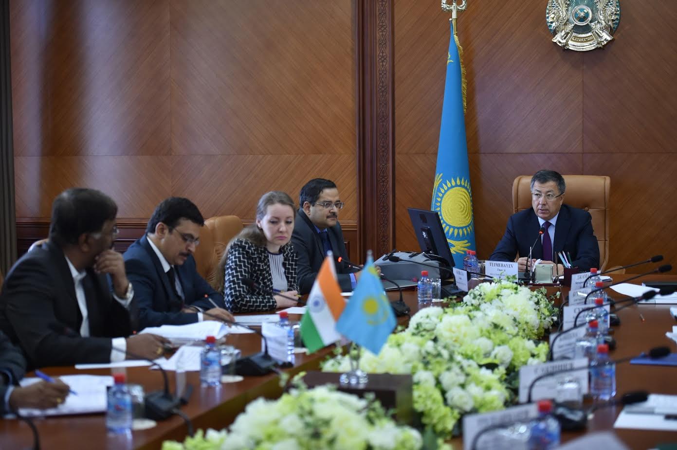 Úndistandyqtar jeńil ónerkásipke qarjy salady