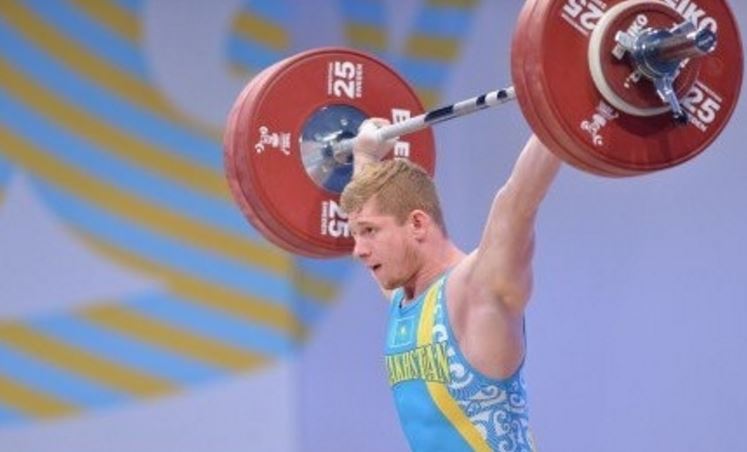 Qazaqstandyq aýyr atlet Azııa chempıony atandy