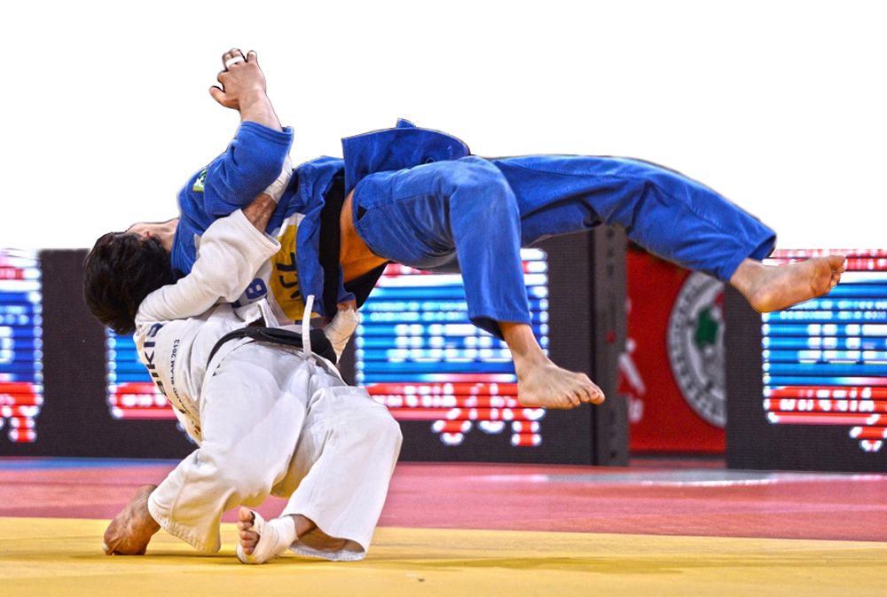 Tatamı ústin jalyn sharpydy