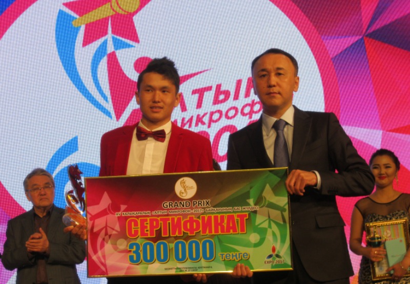 «Altyn mıkrofon» baıqaýynyń bas júldesi Qostanaıda qaldy