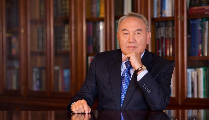Nazarbaev tabıǵat apatyna baılanysty Qyrǵyzstan Prezıdentine kóńil aıtty 