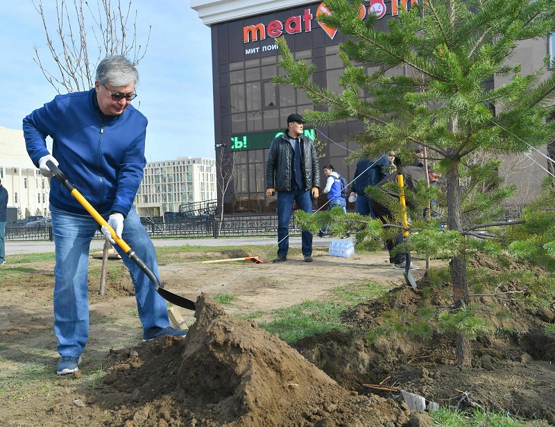 ​Senatorlar senbilikke qatysty 