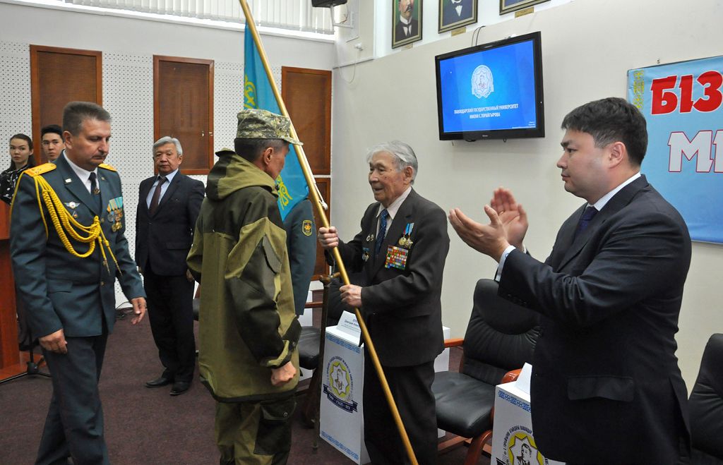 «Panfılovshylar» jasaǵy Uly Otan soǵysyna qatysqan qazaqstandyq jaýyngerń múrdelerin izdestiredi