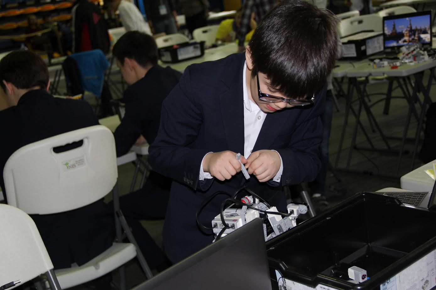 Astanada aımaqtyq robototehnıka olımpıadasy ótti