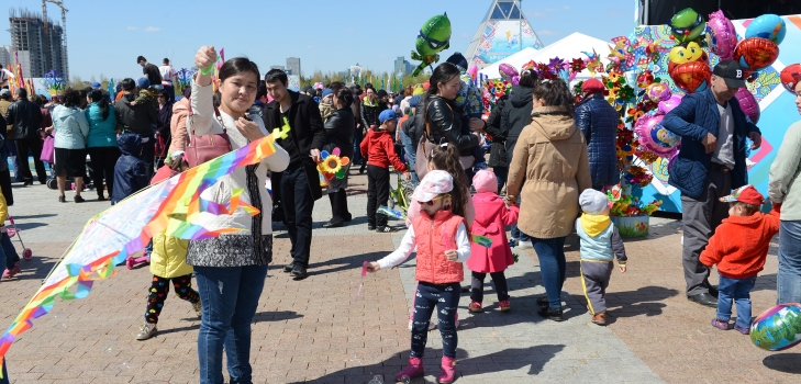 Astanada 50 metrlik dastarqan jaıyldy