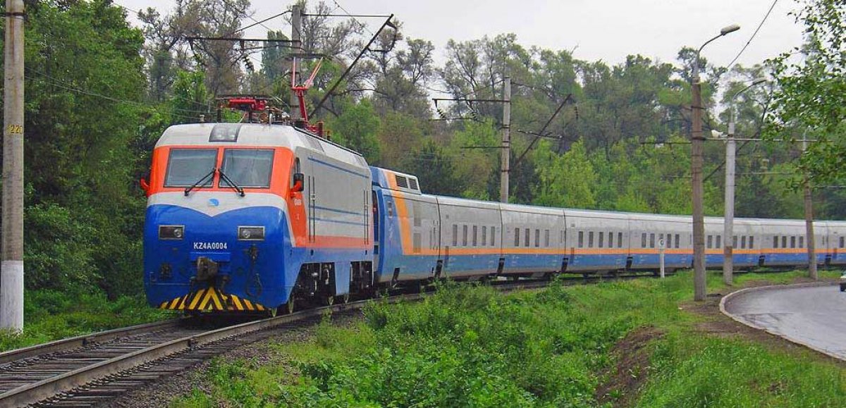 Oral-Astana baǵytynda jańa poıyz qatynaıdy